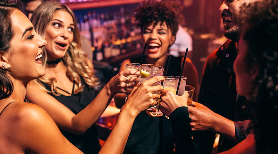 Prostitución y Ocio Nocturno en Barcelona: Regulaciones, Desafíos y Realidad Actual