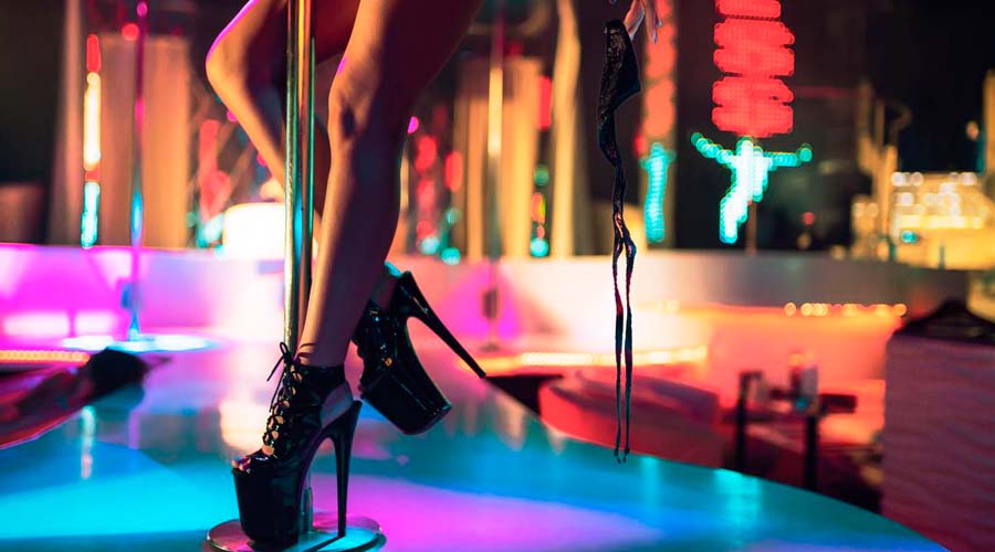 Barcelona: capital del deseo, la noche y el desenfreno